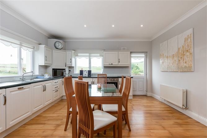 Sandy Lane on c. 5.23 acres Glenbough, Curracloe, Wexford
