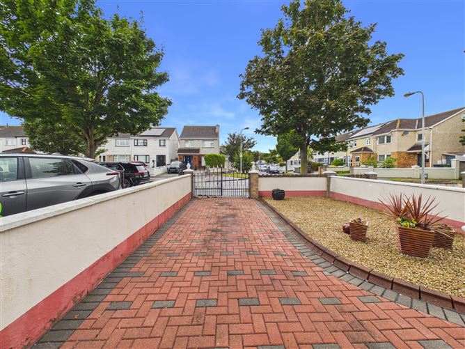 Photo 29 of 34 — 106 Carndonagh Park, Donaghmede, Dublin 13