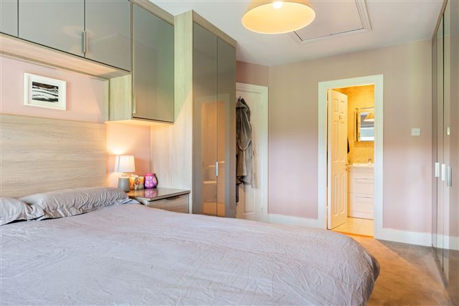 3 Woodstown Lawn, Knocklyon, Dublin 16, Dublin