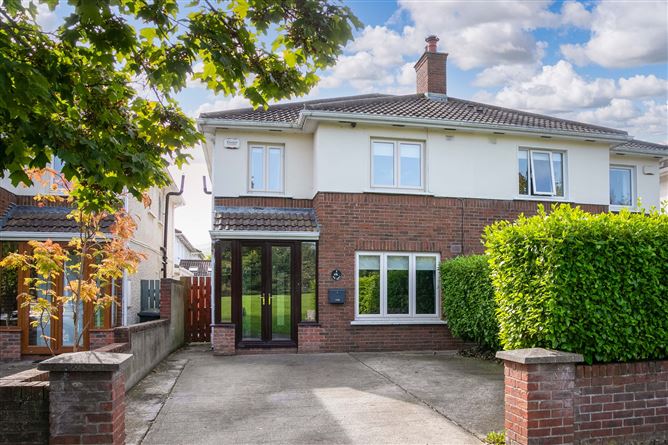 3 Woodstown Lawn, Knocklyon, Dublin 16, Dublin