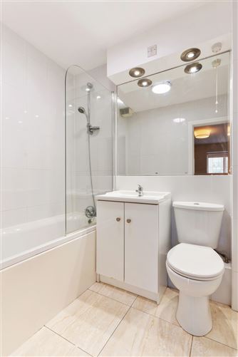 82 Pembroke Square, Grand Canal Street Upper, Dublin 4