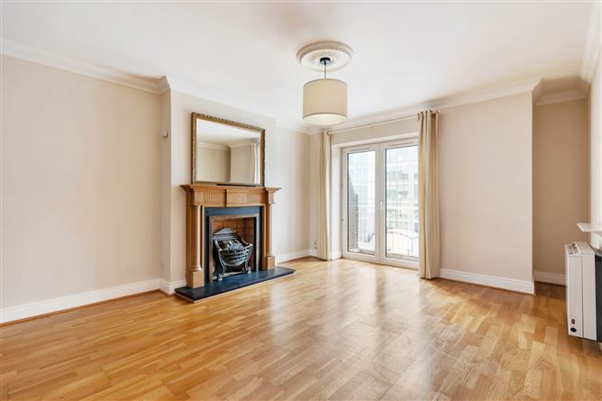 82 Pembroke Square, Grand Canal Street Upper, Dublin 4