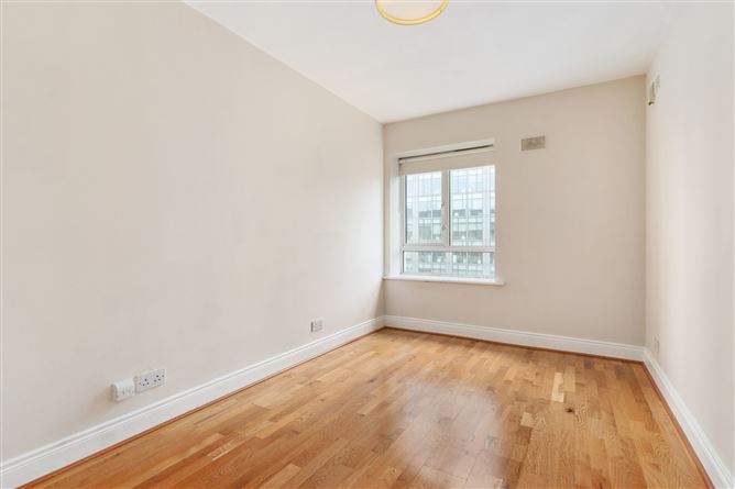 82 Pembroke Square, Grand Canal Street Upper, Dublin 4