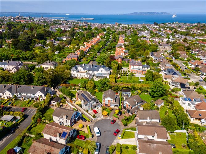 19 Sharavogue, Glenageary Road Upper, Glenageary, Co. Dublin