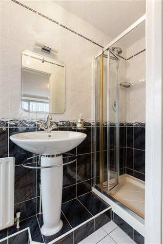19 Sharavogue, Glenageary Road Upper, Glenageary, Co. Dublin