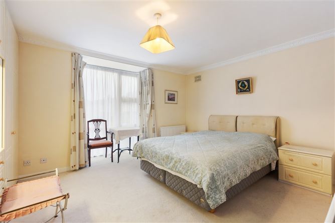 19 Sharavogue, Glenageary Road Upper, Glenageary, Co. Dublin