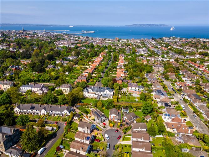 19 Sharavogue, Glenageary Road Upper, Glenageary, Co. Dublin