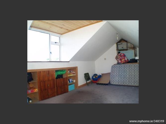 69 Sarsfield Park, Lucan, Co. Dublin