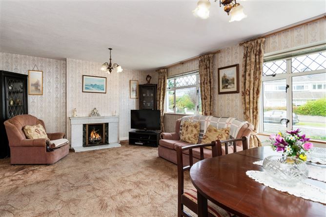43 Marian Crescent, Rathfarnham, Dublin 14