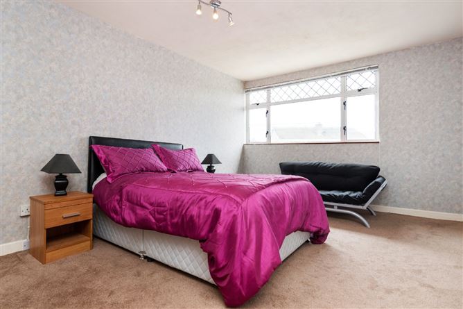 43 Marian Crescent, Rathfarnham, Dublin 14