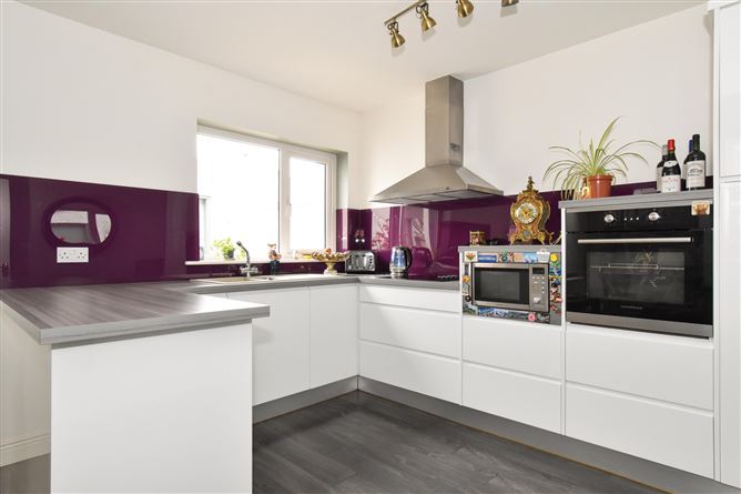 314 Tirellan Heights, Headford Road, Galway