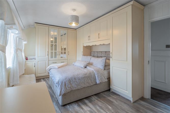 5 #Square, Churchfield, Cork City