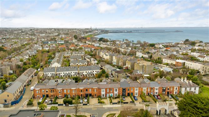 8 Castlepark Road, Sandycove, Co. Dublin