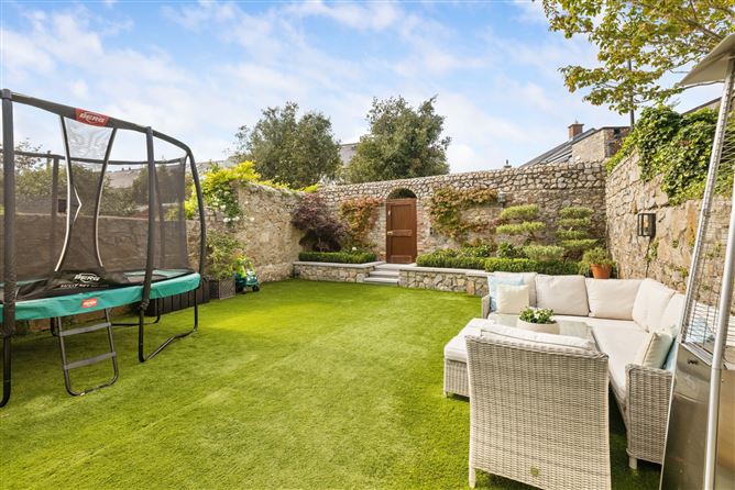 8 Castlepark Road, Sandycove, Co. Dublin