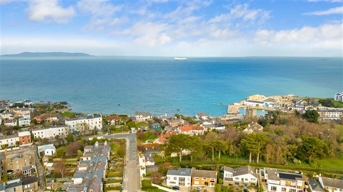 8 Castlepark Road, Sandycove, Co. Dublin
