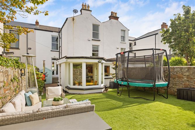 8 Castlepark Road, Sandycove, Co. Dublin