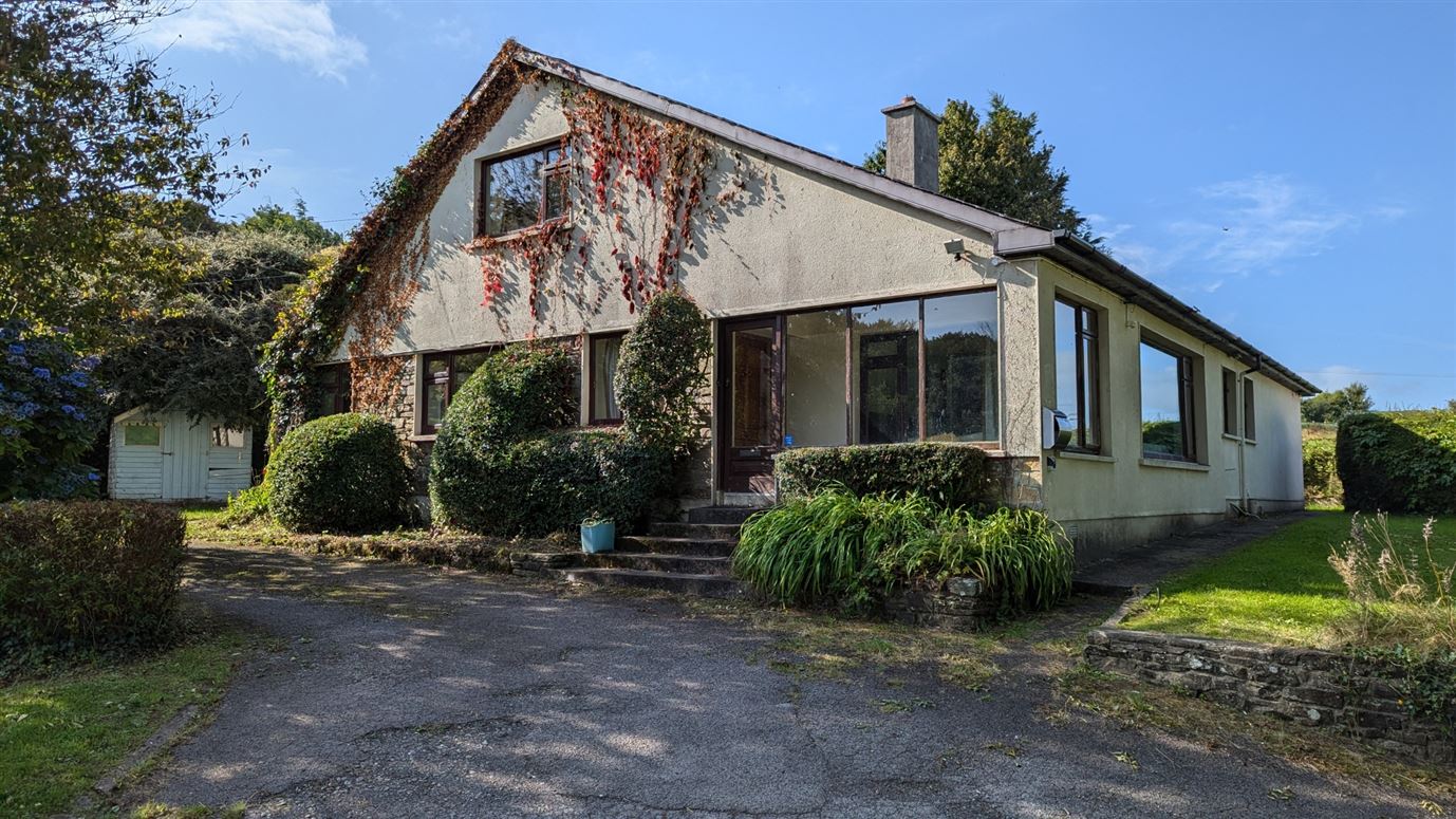 Kincora, Knocknagarrane, Bandon, Co. Cork