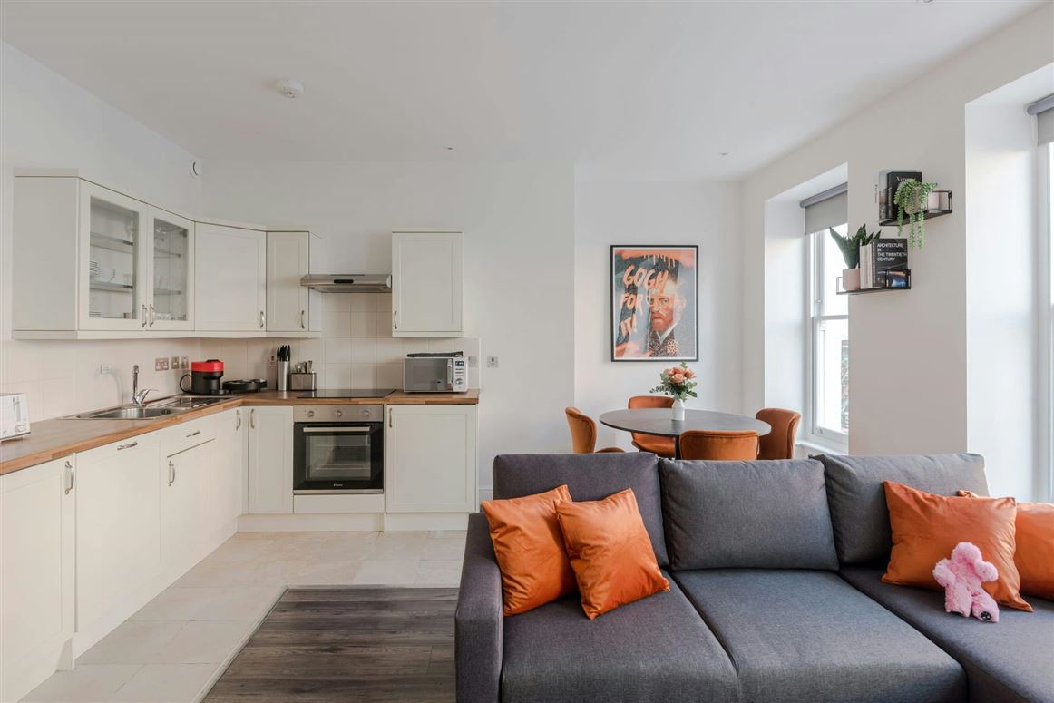Ivy & Pearl,London,Greater London,United Kingdom