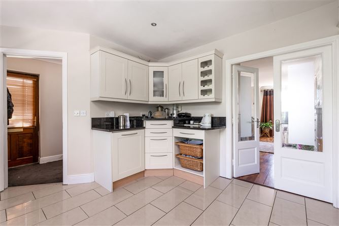2, Verona, Off Kilgobbin Road, Leopardstown, Dublin 18