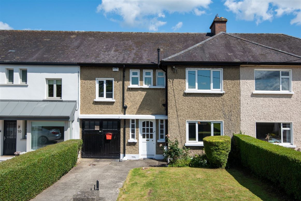 Lochard, 11 Avondale Park, Blackrock, Co. Dublin