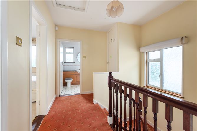 24 Hollywood Drive, Goatstown,   Dublin 14