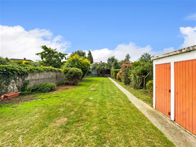 24 Hollywood Drive, Goatstown,   Dublin 14
