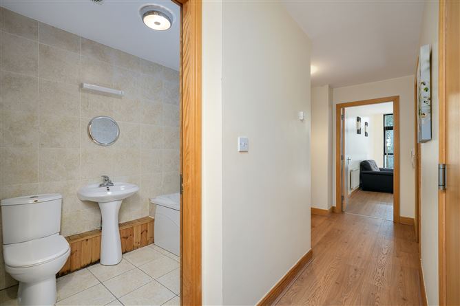 78 Whatley Hall, Archers Wood, Clonee, Dublin 15