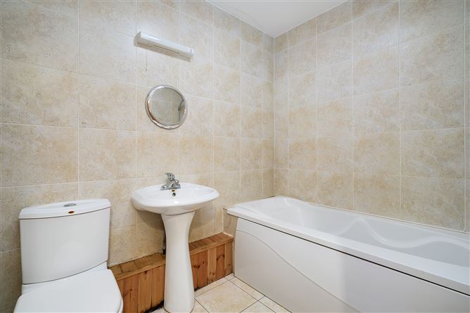 78 Whatley Hall, Archers Wood, Clonee, Dublin 15