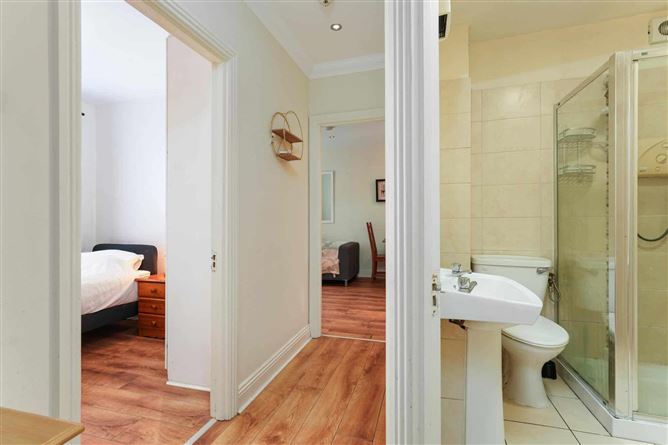 Photo 11 of 15 — Apartment 2, 2 Henrietta Street, Dublin 1