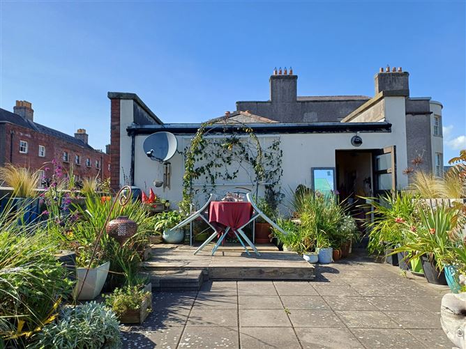 Photo 13 of 15 — Apartment 2, 2 Henrietta Street, Dublin 1