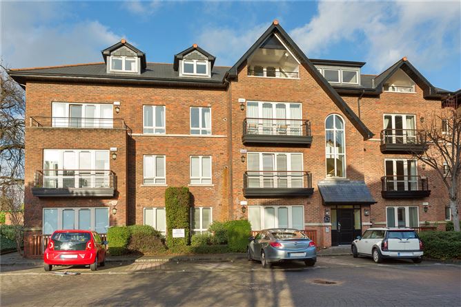 66 Woodview, Mount Merrion Avenue, Blackrock, Co. Dublin