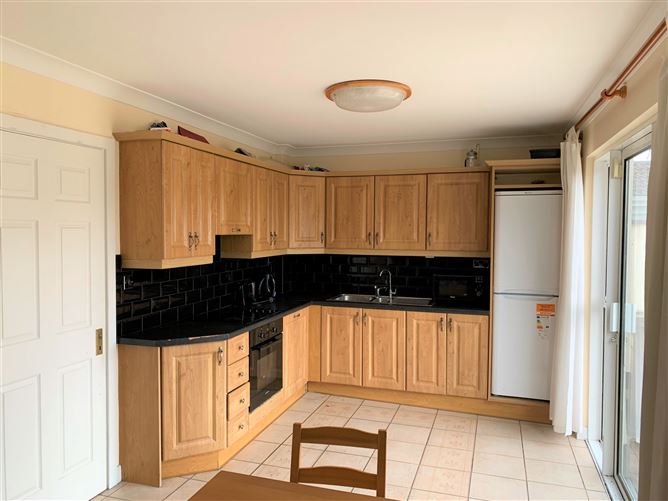 10 Clifton Avenue, Newcastle, Galway City, Galway
