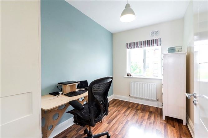 6 St Edmunds Park, Lucan, Co. Dublin