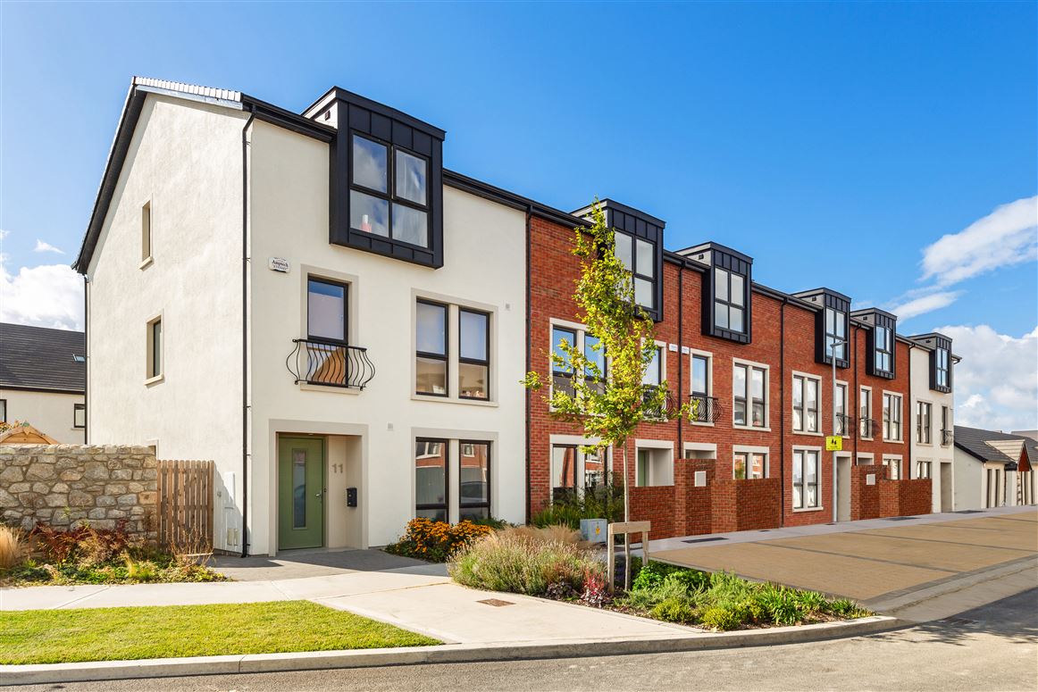13 Suttonfield Paddocks, Ballybetagh Road, Kilternan, Dublin 18