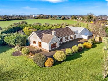 Image for Beaulieu Cross, Drogheda, Louth