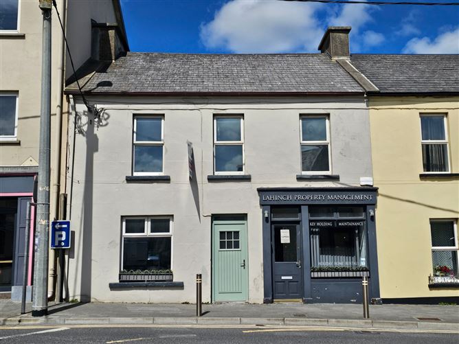 Main Street, Lahinch, Co. Clare