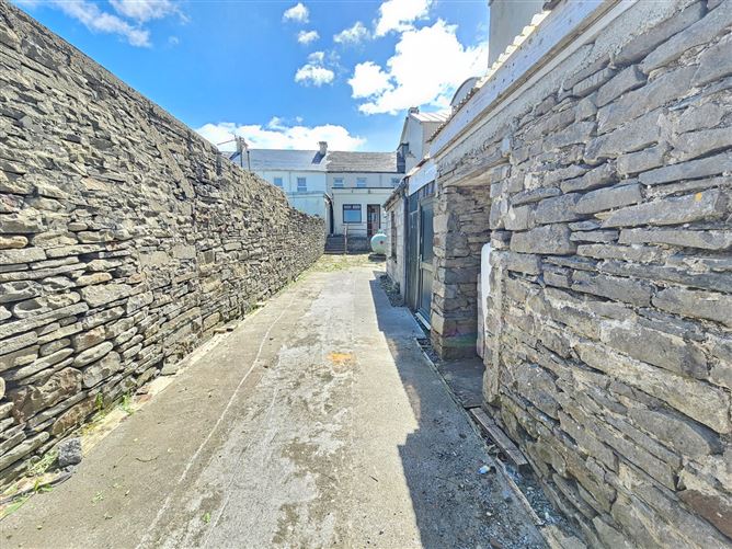 Main Street, Lahinch, Co. Clare