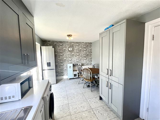 85 Rossfield Park, Tallaght, Dublin 24