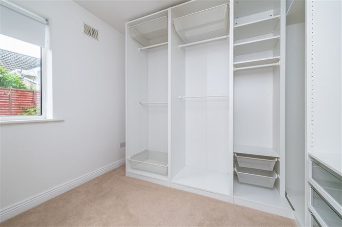 https://photos-a.propertyimages.ie/media/9/1/4/4999419/021440b8-75a9-4a1a-beda-3a04cc381b02_l.jpg