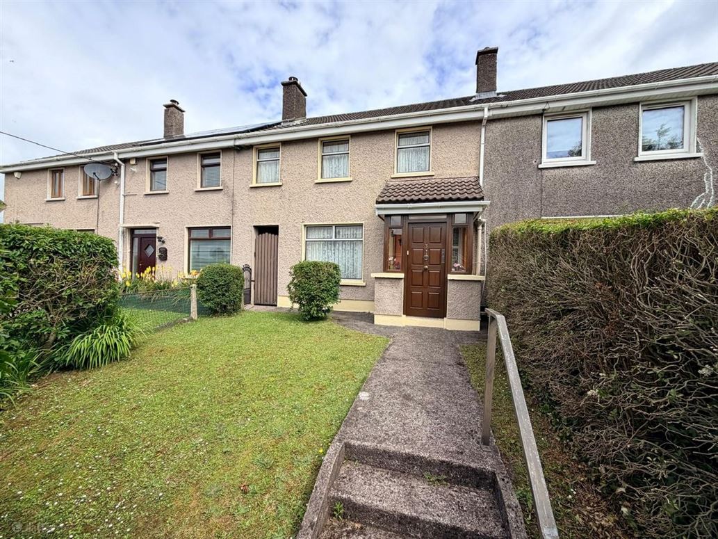 3 Edward Walsh Road, Togher, The Lough, Cork
