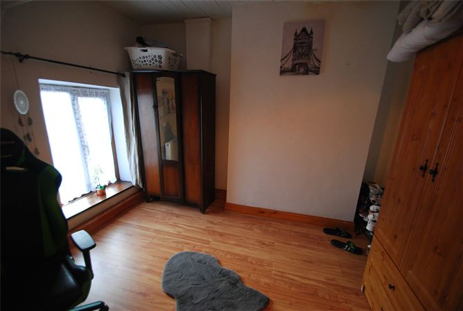 3 Grove St, Roscrea, Co. Tipperary