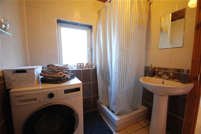 3 Grove St, Roscrea, Co. Tipperary