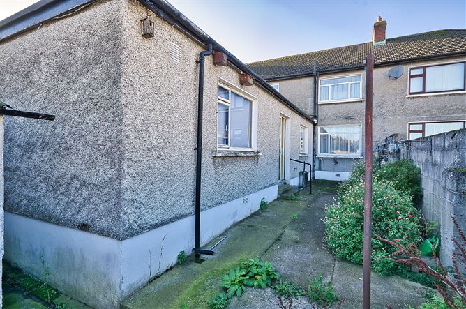 17 Muckross Grove, Perrystown, Dublin 12
