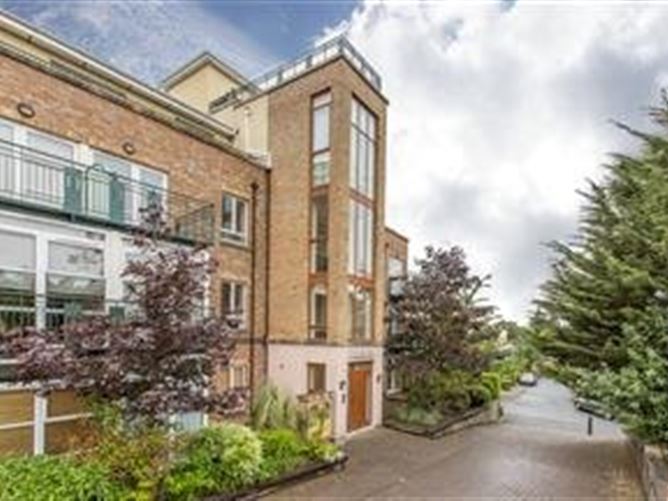 3 The Willows, Dunstaffnage Hall, Old Church Road, Stillorgan