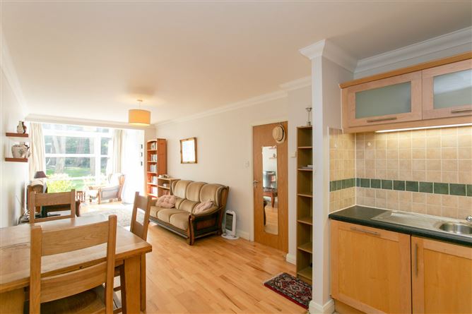 3 The Willows, Dunstaffnage Hall, Old Church Road, Stillorgan