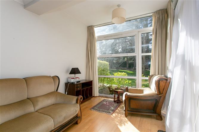 3 The Willows, Dunstaffnage Hall, Old Church Road, Stillorgan