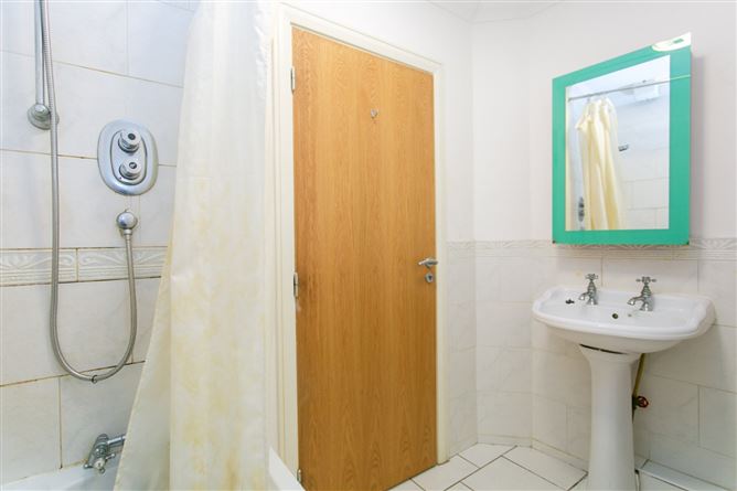 3 The Willows, Dunstaffnage Hall, Old Church Road, Stillorgan