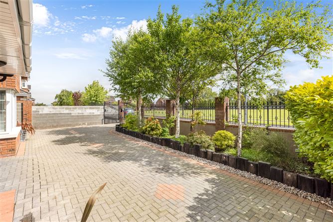 7 Hollybrook, Robinstown, Co. Meath