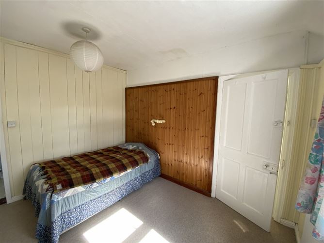Ballinree, Corries Cross, Bagenalstown, Carlow