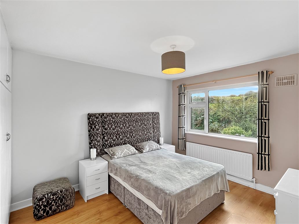 43 Cherry Park, Newcastle, Galway